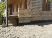 Satılır 6 otaqlı 160 m2 həyət evi Gəncə