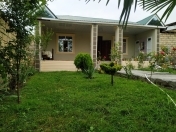 Satılır 3 otaqlı 100 m2 həyət evi Qəbələ