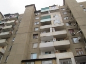 Satılır 5 otaqlı 100 m2 köhnə tikili Y.Günəşli