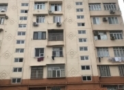 Satılır 2 otaqlı 60 m2 köhnə tikili Ayna Sultanova heykəli