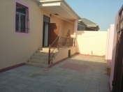 Satılır 3 otaqlı 90 m2 həyət evi Binəqədi