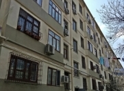 Satılır 3 otaqlı 75 m2 köhnə tikili 9 mkr