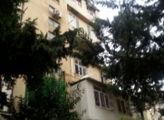 Satılır 3 otaqlı 70 m2 köhnə tikili 9 mkr