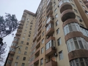 Satılır 3 otaqlı 105 m2 yeni tikili İnşaatçılar m.