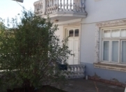 Satılır 8 otaqlı 250 m2 həyət evi Gəncə