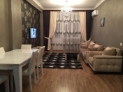 Satılır 2 otaqlı 65 m2 yeni tikili Ukrayna dairəsi