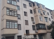 Satılır 3 otaqlı 65 m2 köhnə tikili 9 mkr