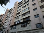 Satılır 3 otaqlı 80 m2 köhnə tikili Memar Əcəmi m.