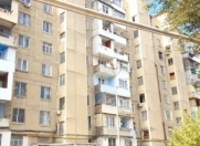 Satılır 4 otaqlı 100 m2 köhnə tikili 8 mkr