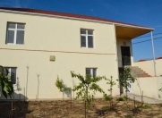 Satılır 4 otaqlı 192 m2 həyət evi Novxanı