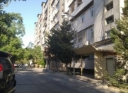 Satılır 5 otaqlı 110 m2 köhnə tikili İnşaatçılar m.