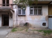Satılır 2 otaqlı 48 m2 köhnə tikili 4 mkr