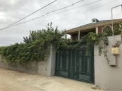 Satılır 6 otaqlı 165 m2 həyət evi Binə