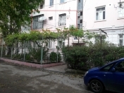 Satılır 3 otaqlı 95 m2 köhnə tikili Nəsimi r.