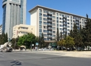 Satılır 3 otaqlı 90 m2 köhnə tikili 20 yanvar m.