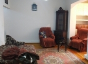 İcarəyə verilir 1 otaqlı 35 m2 köhnə tikili Nizami m.