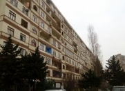 Satılır 3 otaqlı 90 m2 köhnə tikili Nəsimi m.