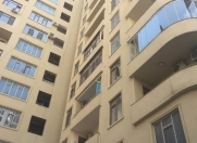 Satılır 4 otaqlı 200 m2 yeni tikili 28 May m.