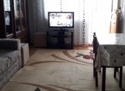 Satılır 2 otaqlı 50 m2 köhnə tikili Moskva univermağı