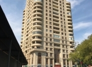 İcarəyə verilir 4 otaqlı 180 m2 yeni tikili Səməd Vurğun parkı