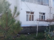 Satılır 2 otaqlı 80 m2 köhnə tikili Qax