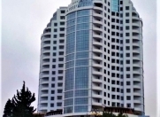 Satılır 3 otaqlı 128 m2 yeni tikili Elmlər Akademiyası m.