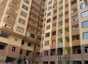 Satılır 4 otaqlı 147 m2 yeni tikili İnşaatçılar m.