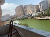 Satılır 4 otaqlı 180 m2 yeni tikili İnşaatçılar m.