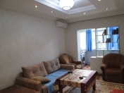 Satılır 1 otaqlı 30 m2 köhnə tikili Ukrayna dairəsi