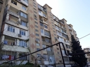 İcarəyə verilir 3 otaqlı 60 m2 köhnə tikili Həzi Aslanov