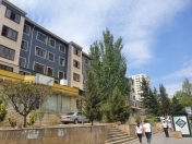 Satılır 1 otaqlı 35 m2 köhnə tikili İnşaatçılar m.