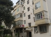 Satılır 3 otaqlı 75 m2 yeni tikili İnşaatçılar m.