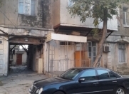 Satılır 2 otaqlı 57 m2 həyət evi Gənclik m.