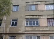 Satılır 3 otaqlı 90 m2 köhnə tikili Xırdalan