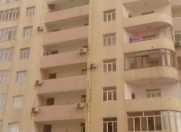 Satılır 4 otaqlı 160 m2 yeni tikili Elmlər Akademiyası m.