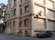 Satılır 4 otaqlı 81 m2 köhnə tikili 8 mkr