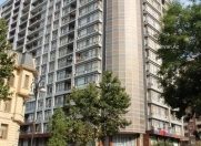 Satılır 4 otaqlı 210 m2 yeni tikili 28 May m.