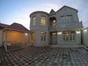 Satılır 8 otaqlı 280 m2 həyət evi Hövsan