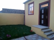 Satılır 4 otaqlı 120 m2 həyət evi Binə