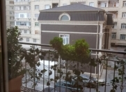 Satılır 4 otaqlı 140 m2 yeni tikili 6 mkr