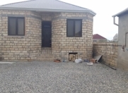 Satılır 4 otaqlı 140 m2 həyət evi Saray
