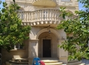 Satılır 7 otaqlı 307 m2 bağ evi Novxanı