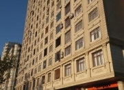 Satılır 3 otaqlı 120 m2 yeni tikili İnşaatçılar m.