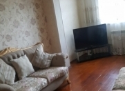 Satılır 3 otaqlı 60 m2 köhnə tikili 1 mkr