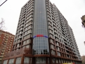 Satılır 4 otaqlı 165 m2 yeni tikili 28 May m.