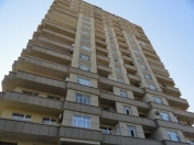 Satılır 3 otaqlı 109 m2 yeni tikili 28 May m.