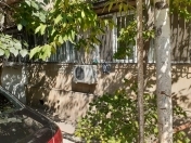 Satılır 3 otaqlı 85 m2 köhnə tikili Elmlər Akademiyası m.