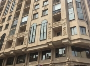 Satılır 5 otaqlı 170 m2 yeni tikili Axundov bağı