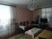 Satılır 3 otaqlı 66 m2 köhnə tikili Azərbaycan Dillər Universiteti