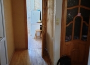 İcarəyə verilir 2 otaqlı 70 m2 köhnə tikili 9 mkr